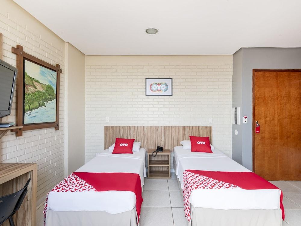 Rede Andrade Goiania Centro Hotell Exteriör bild