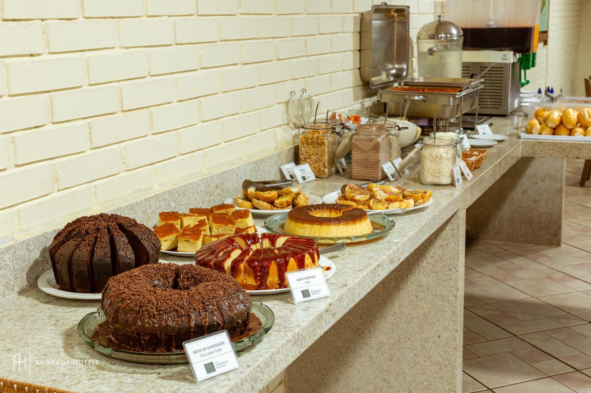 Rede Andrade Goiania Centro Hotell Exteriör bild