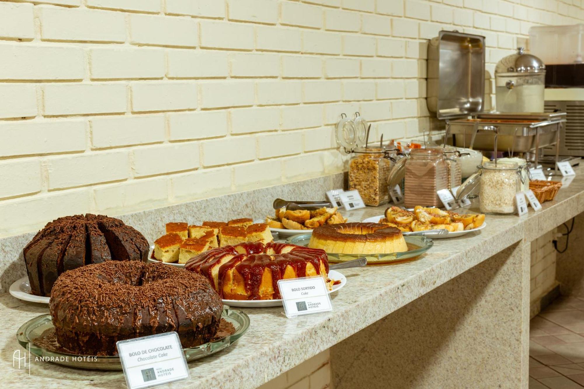 Rede Andrade Goiania Centro Hotell Exteriör bild