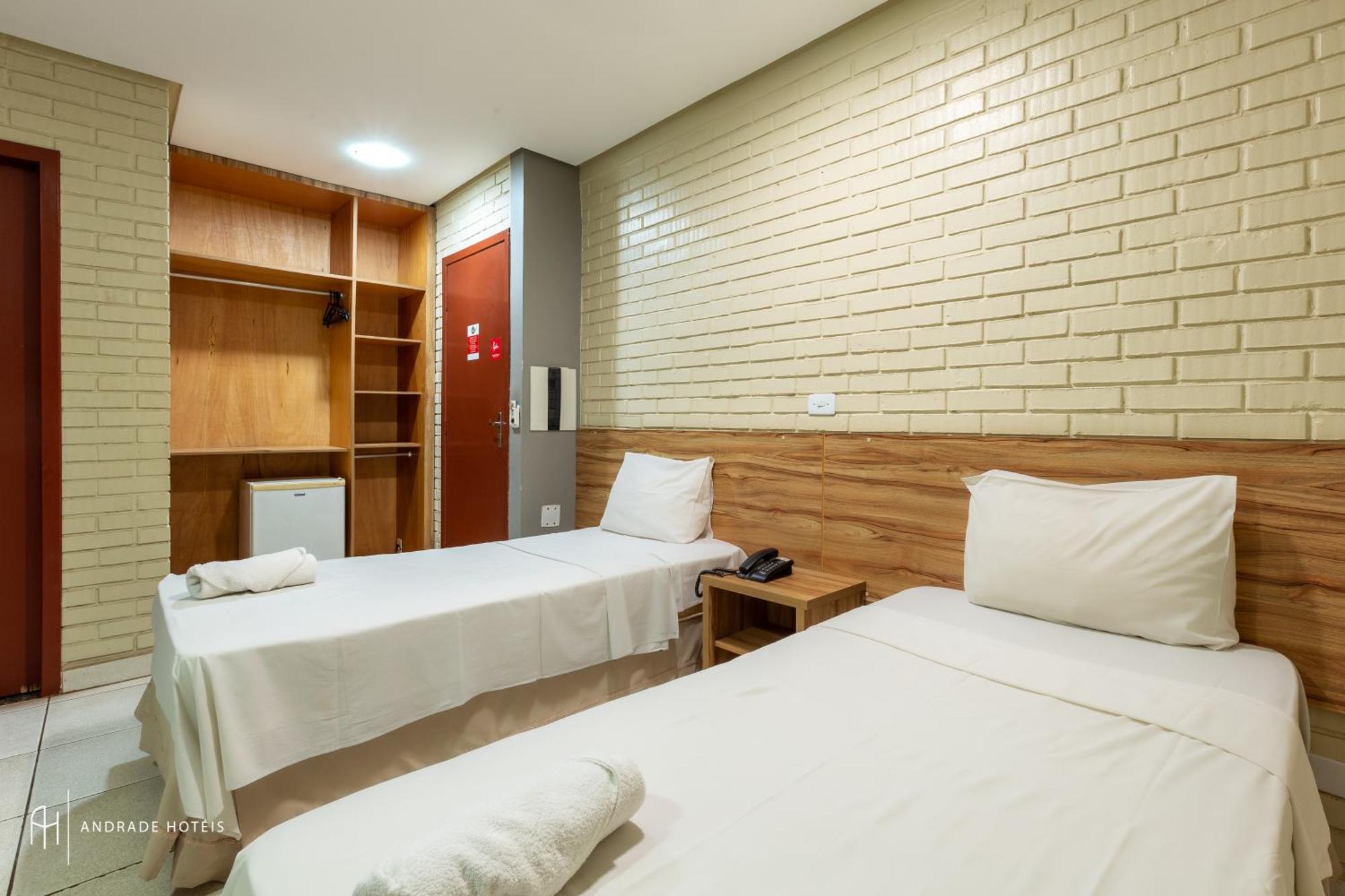 Rede Andrade Goiania Centro Hotell Exteriör bild